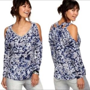 JUICY COUTURE  Embellished Cold Shoulder T…